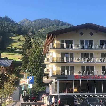 Hotel Herzblut - Joker Card Included In Summer Saalbach-Hinterglemm Bagian luar foto