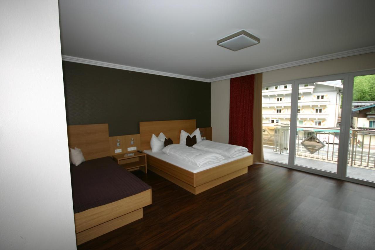 Hotel Herzblut - Joker Card Included In Summer Saalbach-Hinterglemm Bagian luar foto