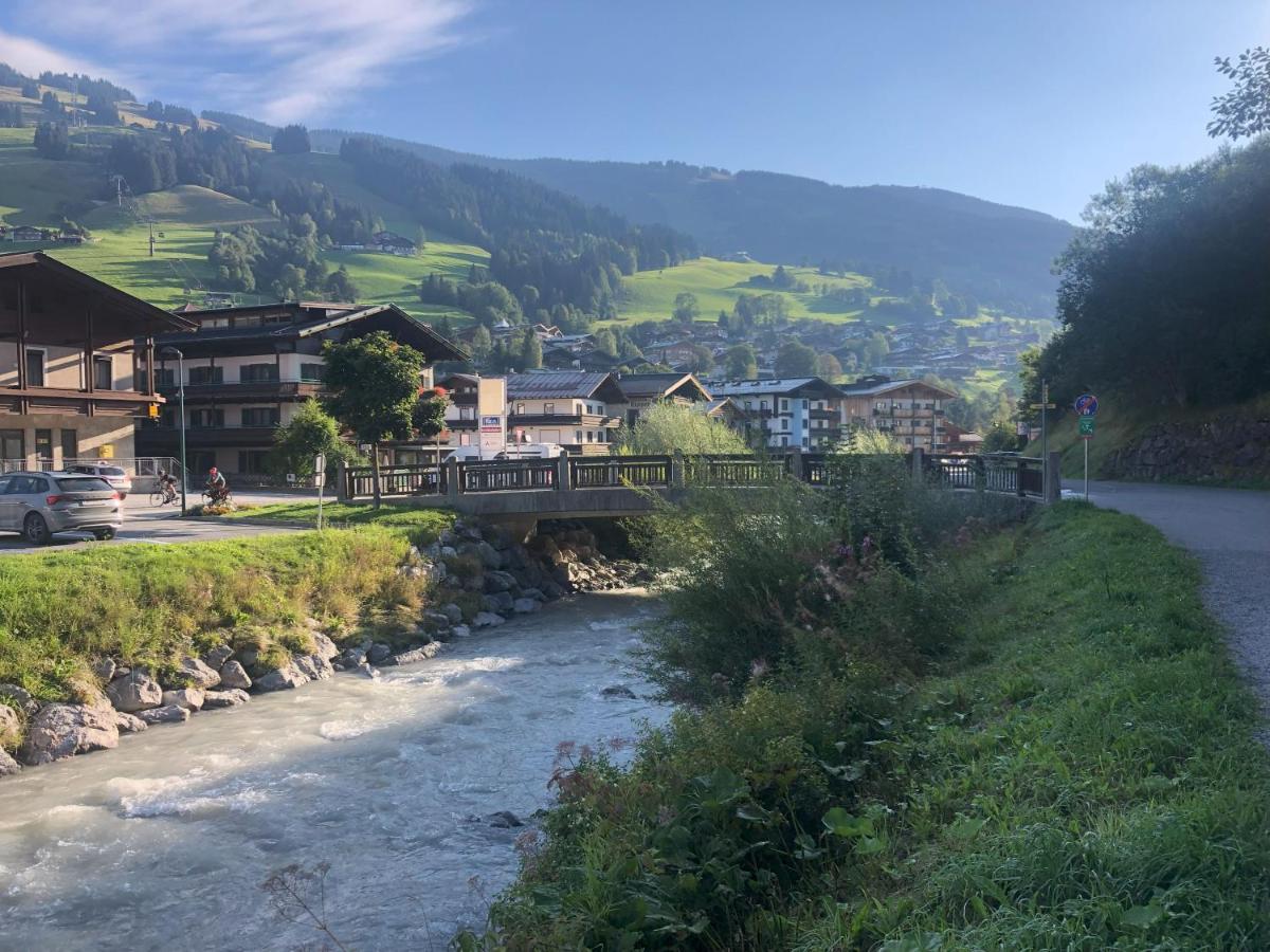 Hotel Herzblut - Joker Card Included In Summer Saalbach-Hinterglemm Bagian luar foto